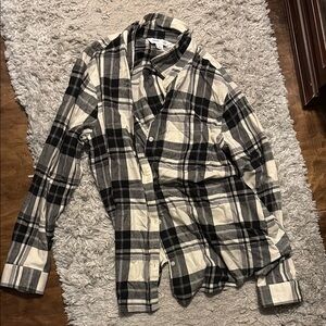 Old Navy Black and Cream Plaid Shirt